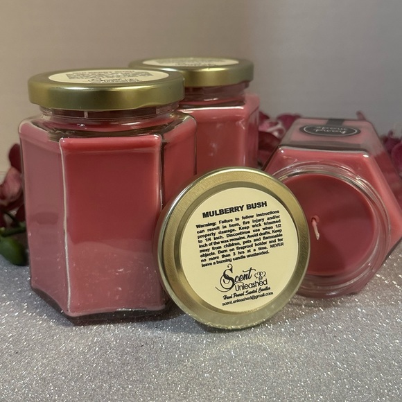 TAYBERRY TEAKWOOD, MULBERRY BUSH LUXURY HAND POURED SCENTED CANDLES - Picture 10 of 13